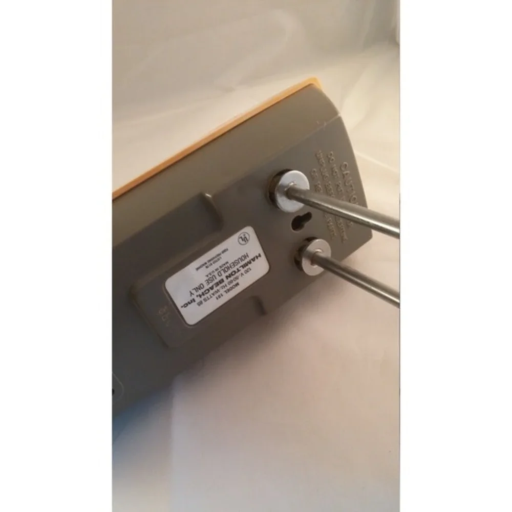 Vintage Hamilton Beach hand mixer, mustard and brown colored mixer, 70s‎